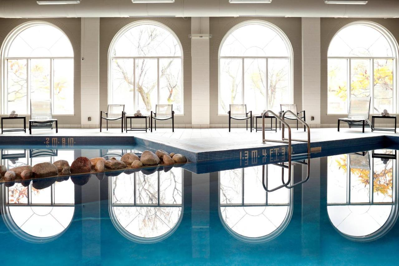 Delta Hotels By Marriott Fredericton Eksteriør billede