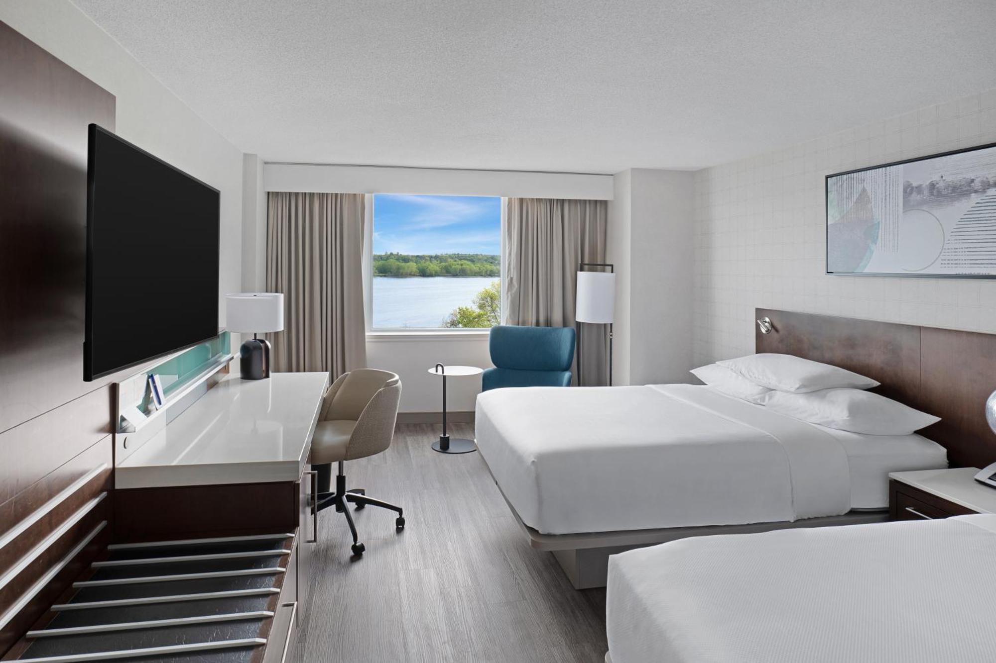 Delta Hotels By Marriott Fredericton Eksteriør billede