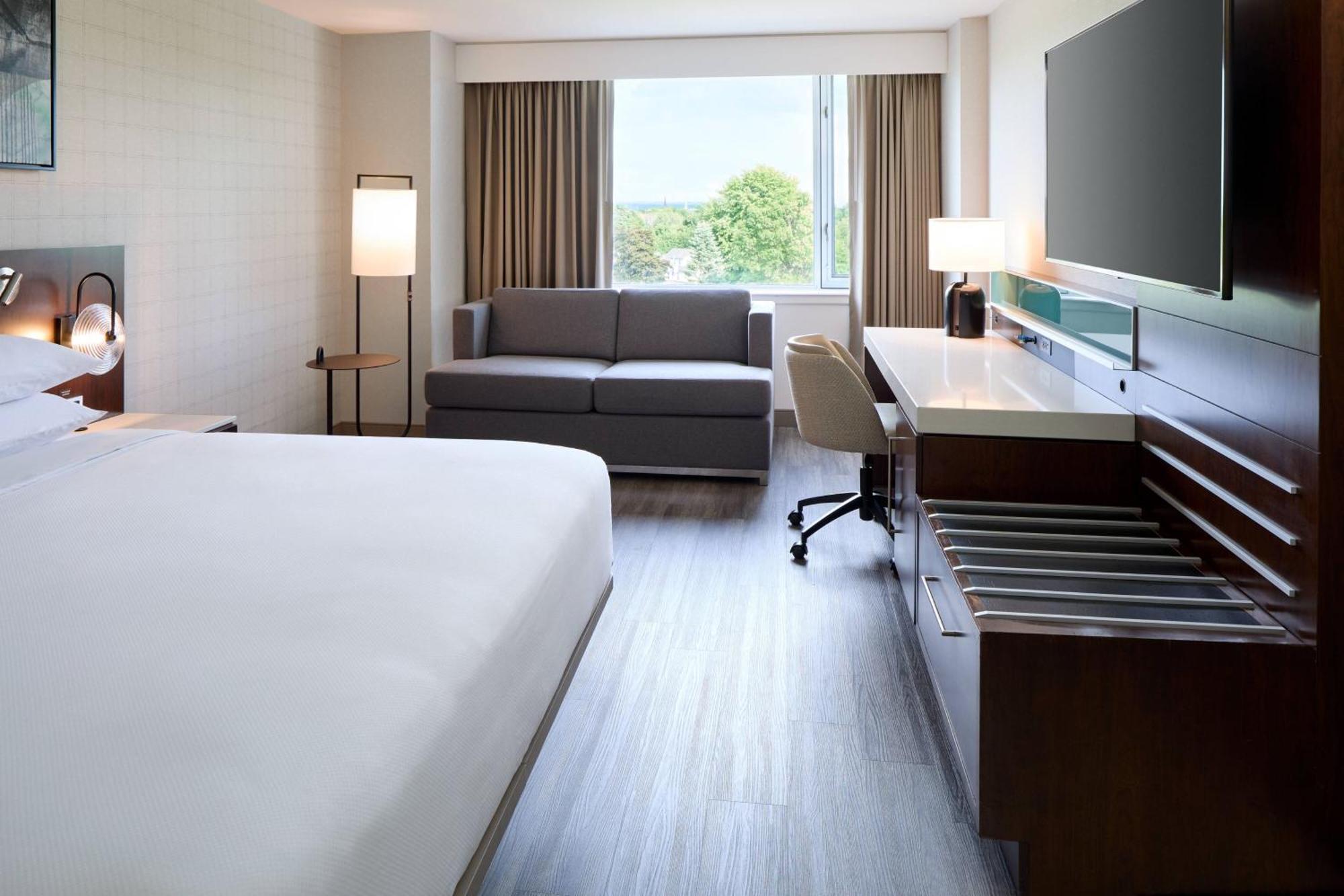 Delta Hotels By Marriott Fredericton Eksteriør billede